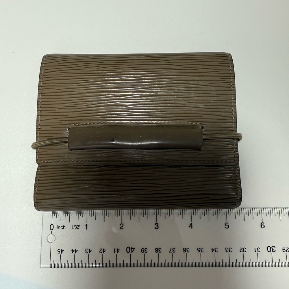 Louis Vuitton Croissette Epi Wallet